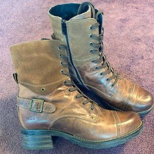 Taos Crave Boots (Camel)